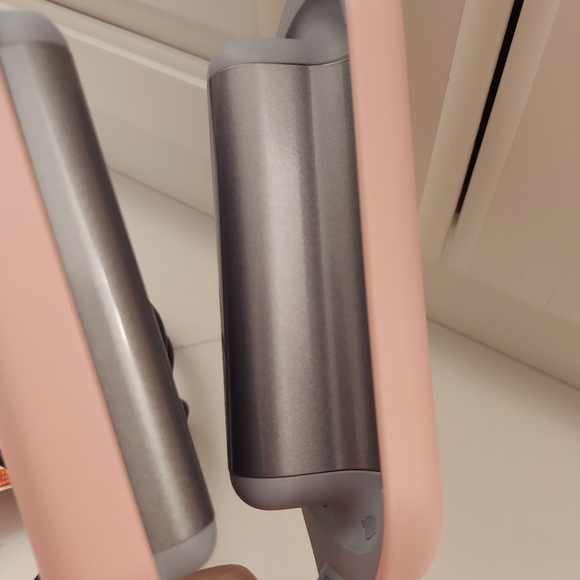 TYMO Pink Hair Styling Tool ‼️PRICE FIRM‼️ - Picture 3 of 6